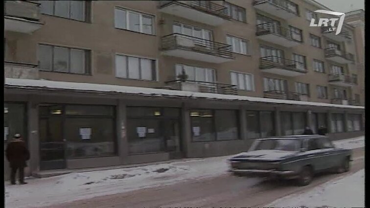 Panoramos archyvai. Indėlininkai neatsiima pinigų