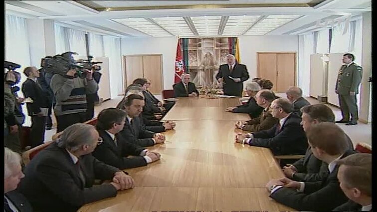 Panoramos archyvai. Prezidentas patvirtino 7-ąjį ministrų kabinetą