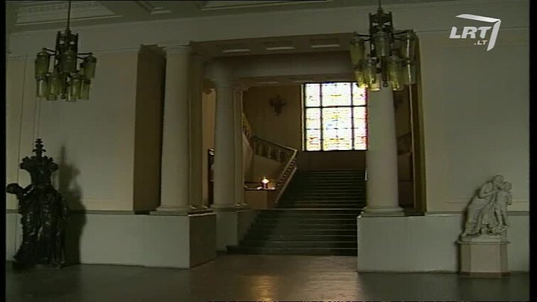 Panoramos archyvai. Mokslų Akademijos biblioteka skendi skolose