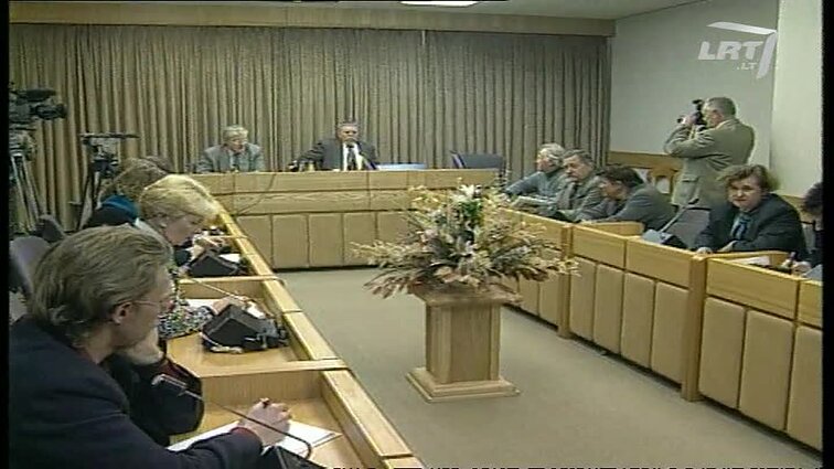 Panoramos archyvai. Spaudos konferencija Vyriausybėje