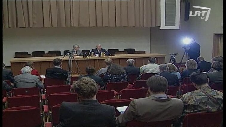 Panoramos archyvai. Pasaulio banko, TVF spaudos konferencija
