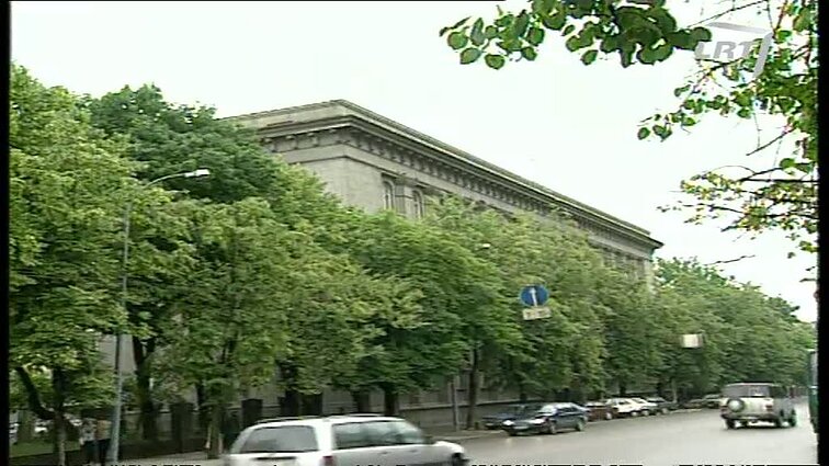 Panoramos archyvai. Eilės prie Vokietijos ambasados