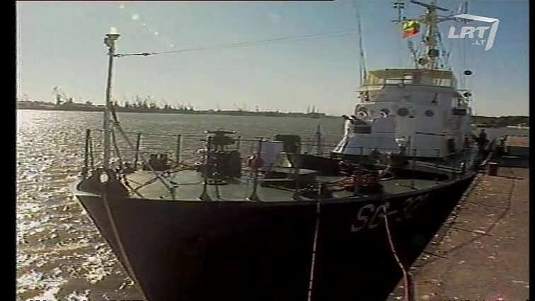 Panoramos archyvai. Pasienio policijai perduoti 9 laivai