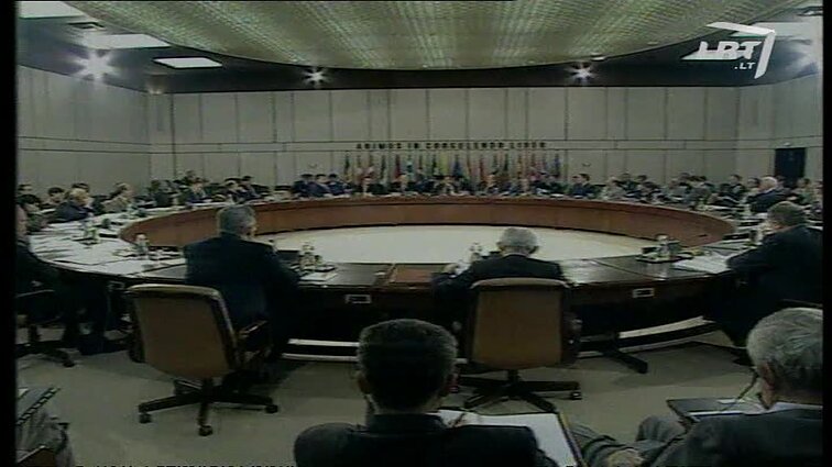 Panoramos archyvai. Algirdo Brazausko spaudos konferencija