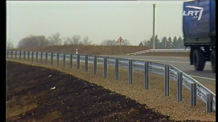 Panoramos archyvai. Nauja kelio atkarpa