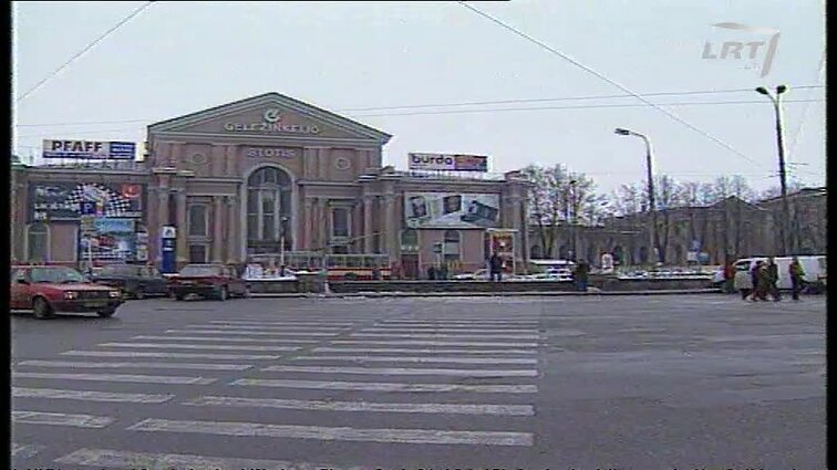 Panoramos archyvai. Netvarka prekiaujant obuoliais