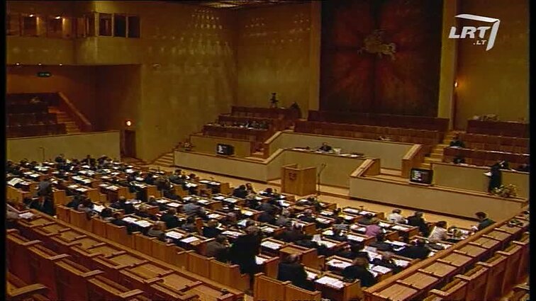 Panoramos archyvai. Seimas koreguoja Darbo įstatymą