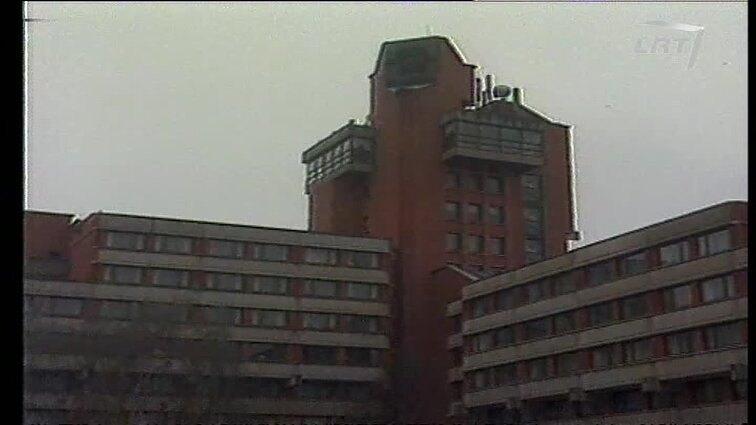 Panoramos archyvai. Išsprogdintas Lenino paminklas