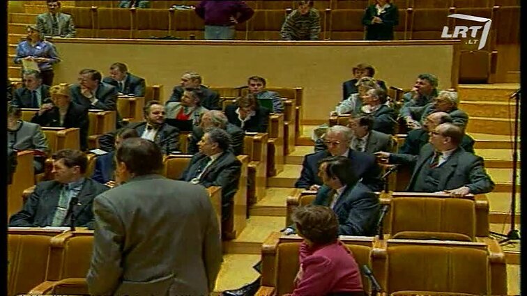 Panoramos archyvai. Seimas atmetė Prezidento grąžintas pataisas