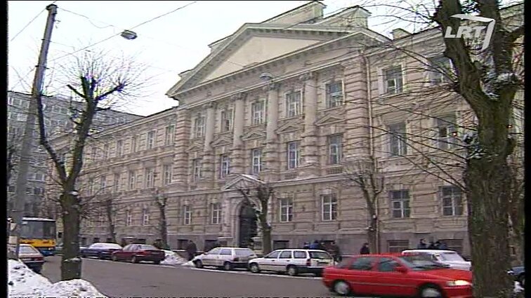 Panoramos archyvai. Baigta nagrinėti Henriko Daktaro byla