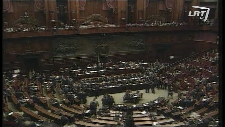 Panoramos archyvai. Silvijus Berluskonis (Silvio Berlusconi)