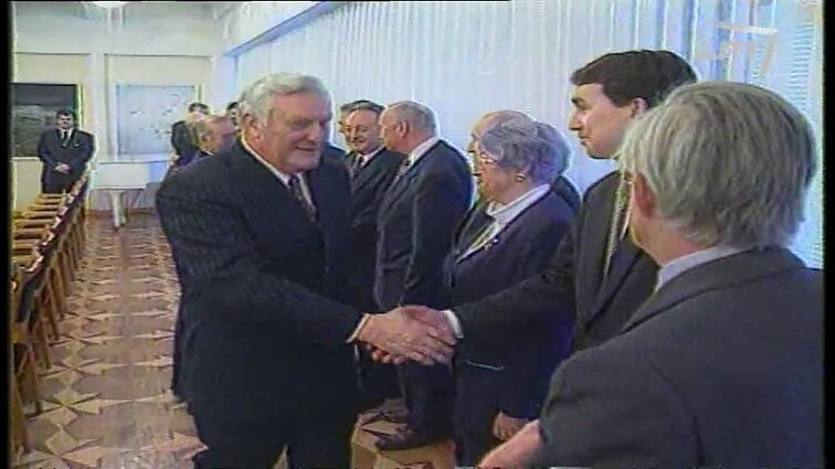 Panoramos archyvai. Atšaukiami ambasadoriai