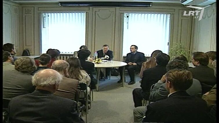 Panoramos archyvai. Lietuvoje Aryen Neier - žmogaus teisės ekspertas