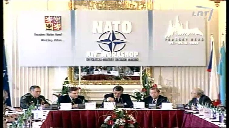 Panoramos archyvai. Konferencija NATO plėtros klausimais