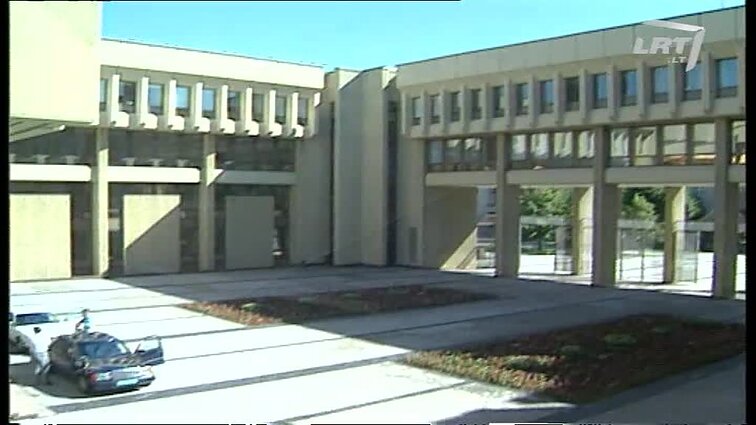 Panoramos archyvai. Bundestago UR komiteto pirmininkas