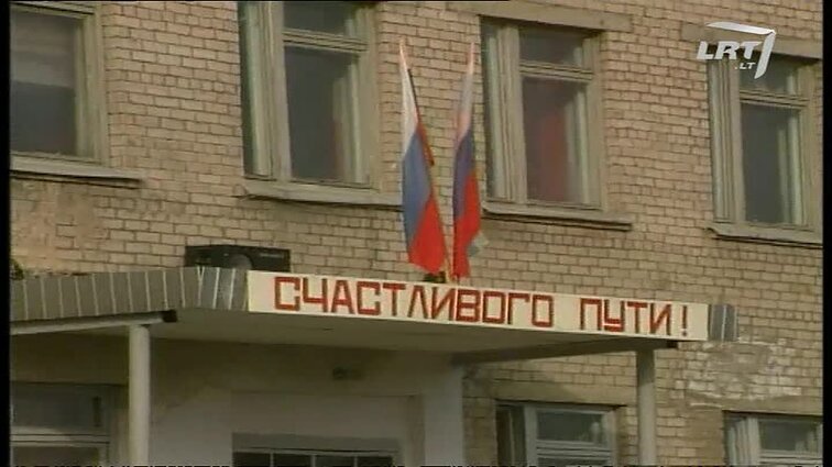 Panoramos archyvai. Sovietinės kariuomenės žala skaičiuojama