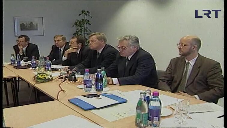 Panoramos archyvai. Valdo Adamkaus rinkimų programa