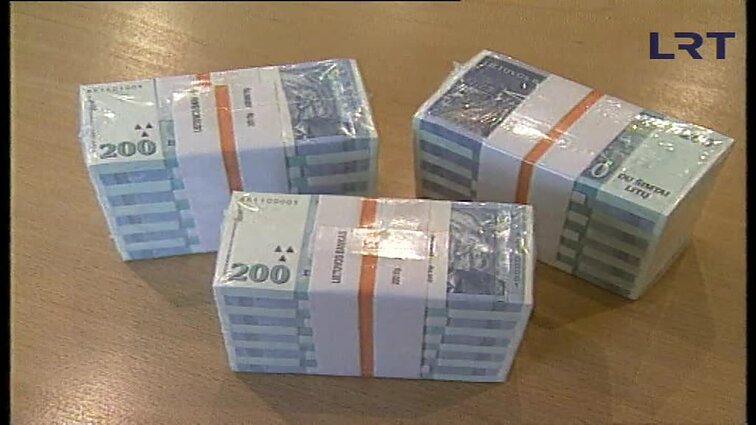Panoramos archyvai. Nauji 200 litų banknotai