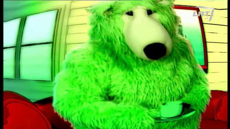 Mėta Meškinija. Bitė augina gėlę Sanpauliją