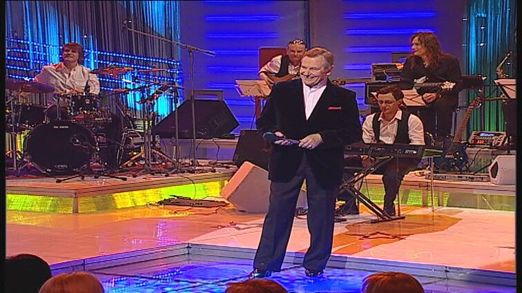 Mūsų dienos - kaip šventė. Estrados muzikos vakaras. E. Kaniava, „Auksinio mikrofono konkursas“