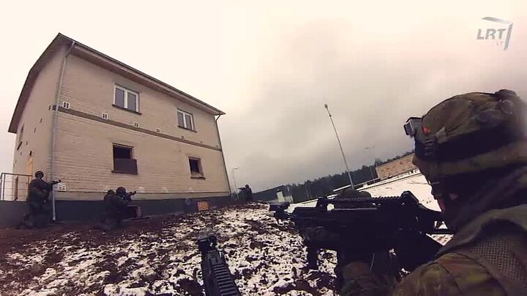 Karinės paslaptys.