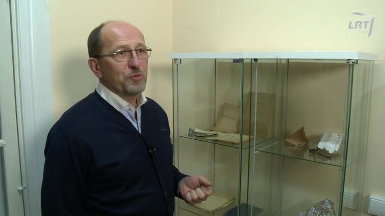 Atspindžiai. Paveldo kolekcija. - 2017.12.12 Pavirvytės dvarelis - vienas iš geriausiai restauruotų medinių dvarų Mažeikių rajone. Ir Basųjų karmelitų vienuolynas Antalieptės miestelyje.