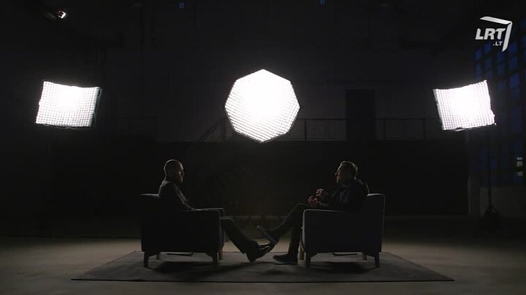 Stambiu planu. Vladas Mackevičius