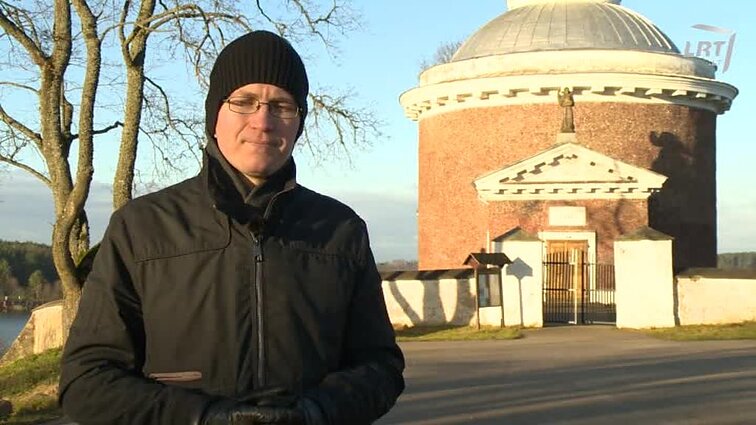 Atspindžiai. Paveldo kolekcija. - 2018.01.02 Unikalios, rotondinės formos bažnytėlė Kalvių kaime, Kaišiadorių rajone. Ir apie Trakų Vokės grafų Tiškevičių likimus.