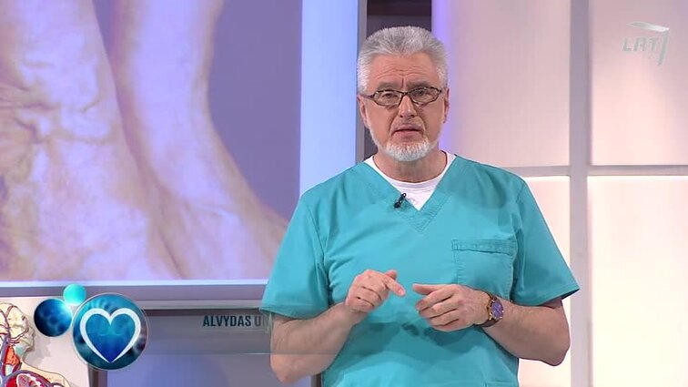 Vitamino B12 trūkumas: nuo paburkusio liežuvio iki nuolat besikeičiančių emocijų