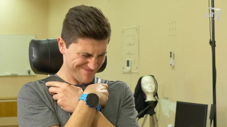 Į sveikatą! Fizinio aktyvumo svarba. Alanui mesti iššūkiai - klumpakojis ir supermenas. Treniruotė.