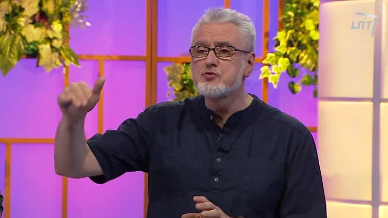 Klauskite daktaro Kaip sulaukti 100 metų, o jaustis 50-ties? Produktai, kurių negalima vartoti su vaistais.