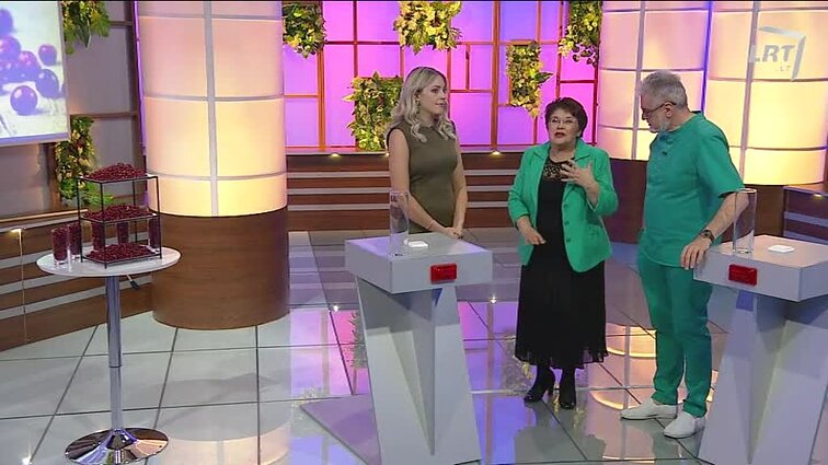 Klauskite daktaro. Spanguolės: virškinimui, dantims ir aštriam protui.