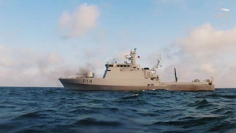 Karinės paslaptys. Lietuvos Karinių jūrų pajėgų patrulinio laivo „Aukštaitis“ budėjimas Baltijoje tesinys. Šautuvo M14 modernizavimas (N-7)