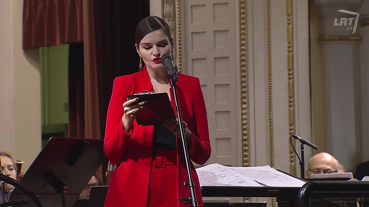 Lukas Geniušas groja J. Adamso fortepijoninį koncertą