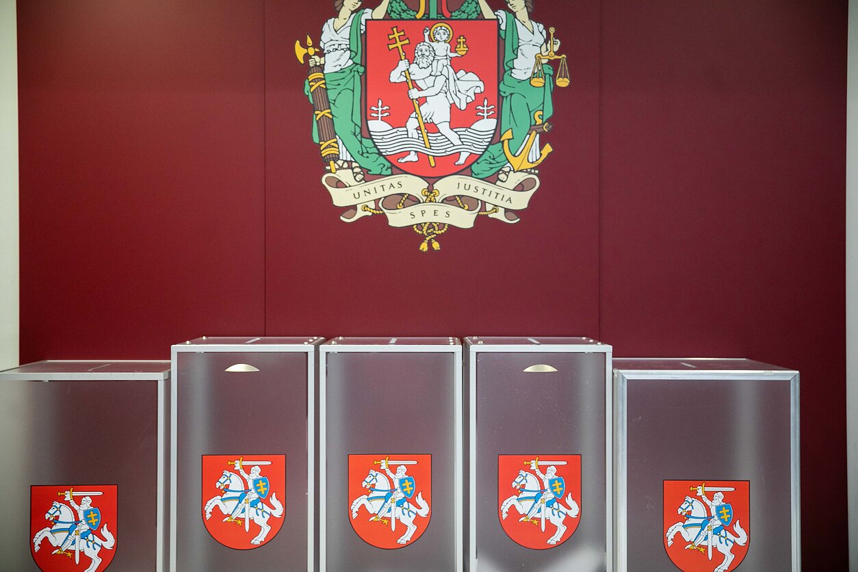 Speciali laida. Referendumas dėl papildymo LR Konstitucijos 9 str. 5 dalimi