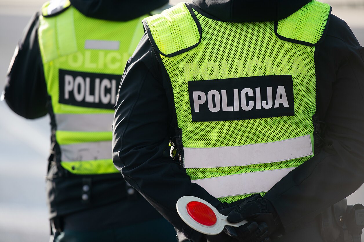 Policija Policija