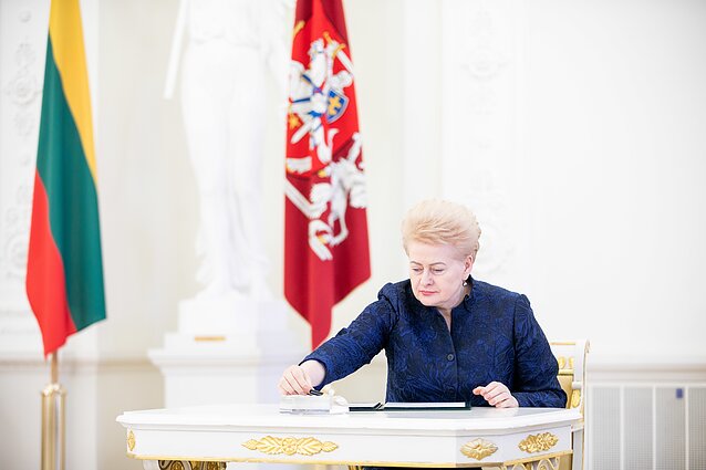 Dalia Grybauskaitė Dalia Grybauskaitė