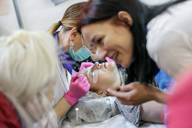 Grožio procedūros: sugadinti plaukai ir nagai, o kur dar infekcijos ir alergijos? Kaip apsisaugoti nuo tokių rezultatų?