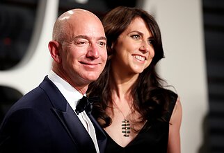 Jeffas Bezosas ir MacKenzie Bezos  