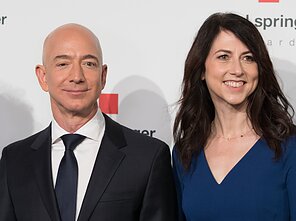 Jeffas Bezosas ir MacKenzie Bezos  