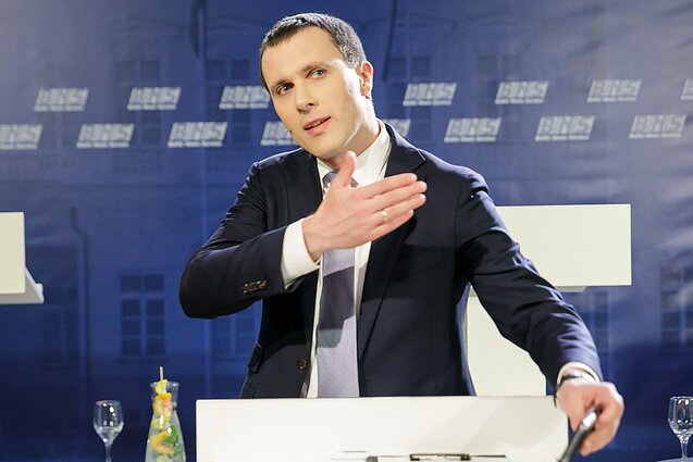 Dienos tema. Beniušis dėl vėluojančio ambasadorių skyrimo: atsakomybę turi prisiimti visos valdžios šakos ir ieškoti kompromiso (su vertimu į gestų k.)