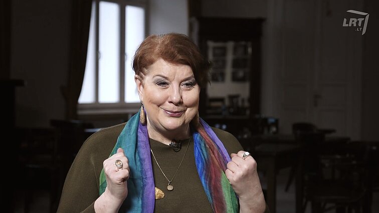 Gimę tą pačią dieną. Larisa Kalpokaitė