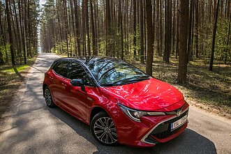 Naujoji „Toyota Corolla“
