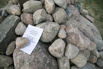 Išniekintas kryžius Balsiuose Išniekintas kryžius Balsiuose