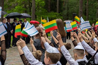 Paneriuose pagerbtas Holokausto aukų atminimas Paneriuose pagerbtas Holokausto aukų atminimas