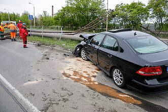 Dėl avarijos uždarytas eismas Savanorių prospekte Dėl avarijos uždarytas eismas Savanorių prospekte