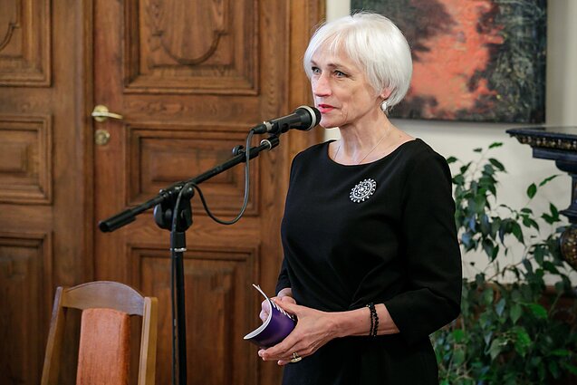 Birutė Jonuškaitė Birutė Jonuškaitė