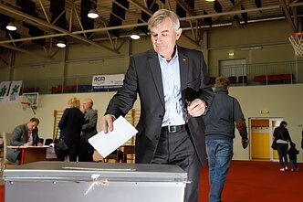 Rinkimuose balsuoja Viktoras Pranckietis