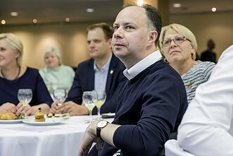 Saulius Skvernelis laukia rinkimų rezultatų Saulius Skvernelis laukia rinkimų rezultatų