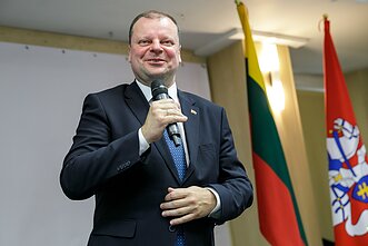 Saulius Skvernelis laukia rinkimų rezultatų Saulius Skvernelis laukia rinkimų rezultatų